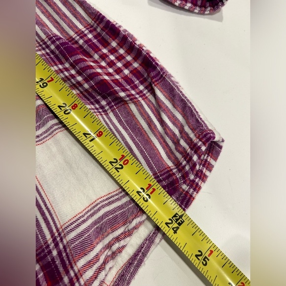 So Lightweight Flannel Pink White Cream Women’s Small GUC - Picture 7 of 7